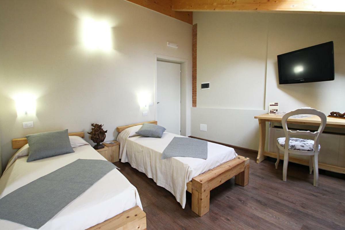 All'Albaro Agriturismo Salizzole Ngoại thất bức ảnh